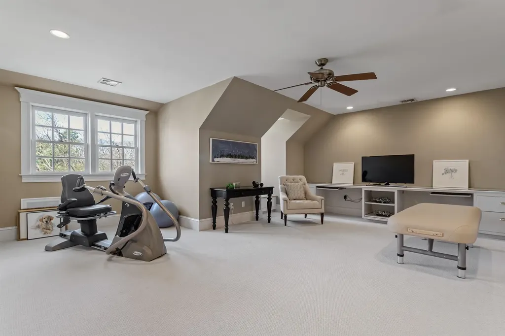 5 Cider Hill Road Hampton Falls NH 03844