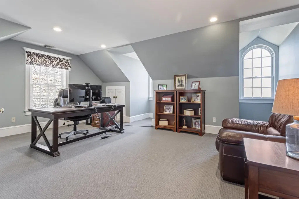 5 Cider Hill Road Hampton Falls NH 03844