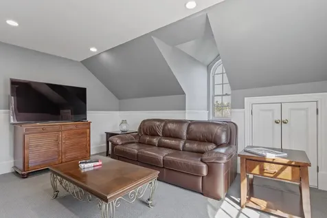 5 Cider Hill Road Hampton Falls NH 03844