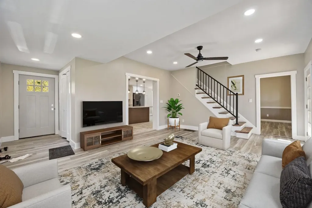 7 Mudgett Avenue Meredith NH 03253