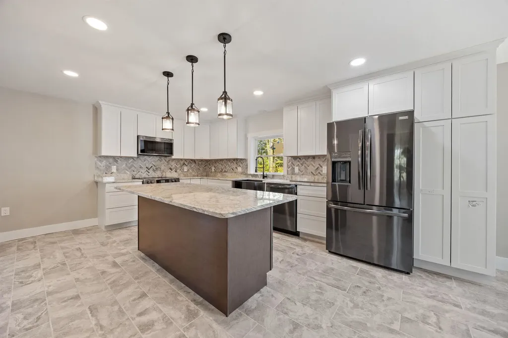 7 Mudgett Avenue Meredith NH 03253