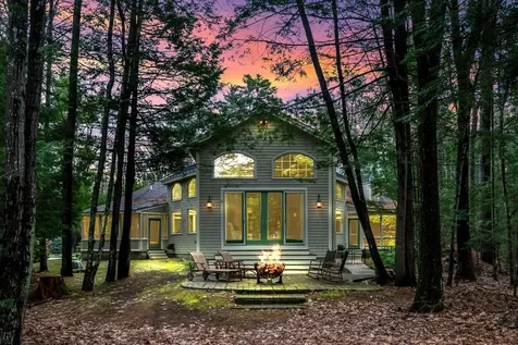 134 & 136 Brownfield Road Conway NH 03813