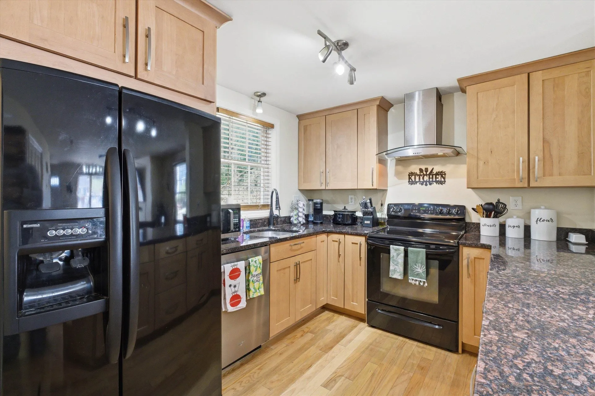 16 Kearns Drive Merrimack NH 03054