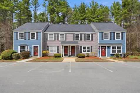 16 Kearns Drive Merrimack NH 03054
