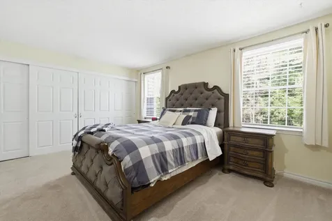 16 Kearns Drive Merrimack NH 03054