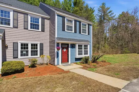 16 Kearns Drive Merrimack NH 03054