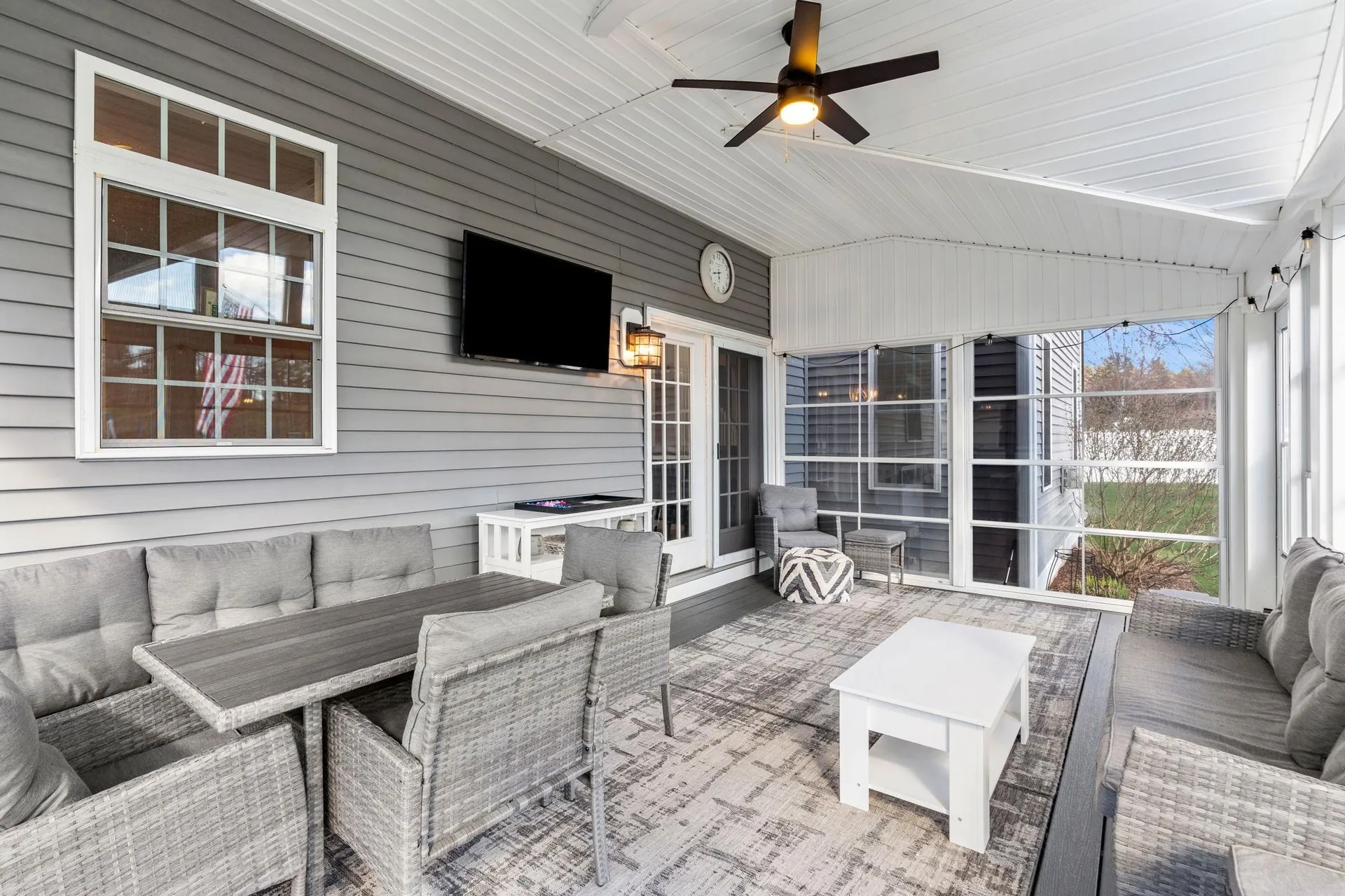 30 Hunter Mill Way Londonderry NH 03053