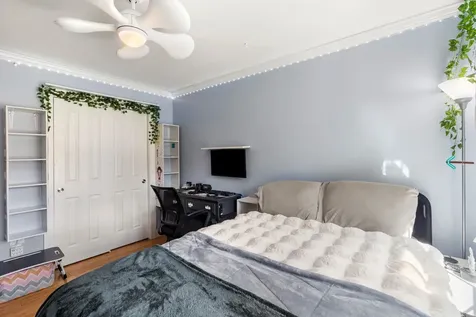 30 Hunter Mill Way Londonderry NH 03053