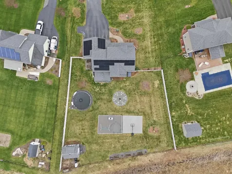 30 Hunter Mill Way Londonderry NH 03053