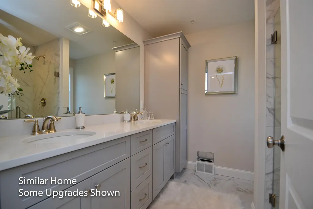 22 Edgewater Way Brentwood NH 03833