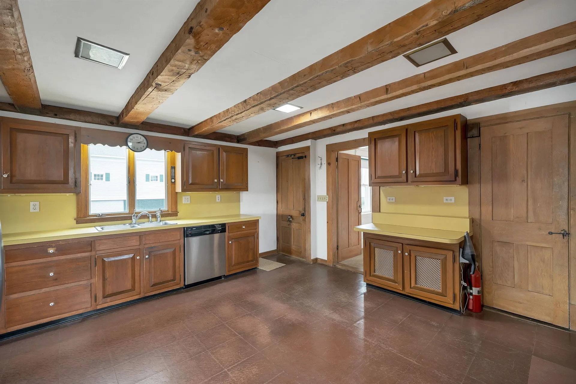 244 North Main Street Wolfeboro NH 03894