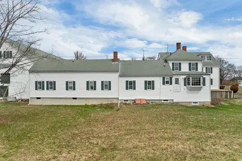 244 North Main Street Wolfeboro NH 03894