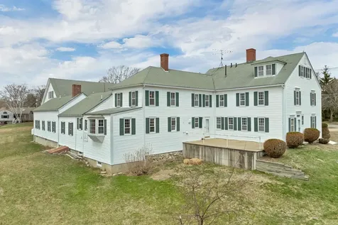 244 North Main Street Wolfeboro NH 03894