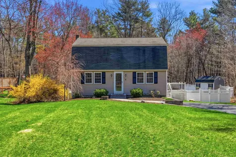 5 Imperial Drive Londonderry NH 03053