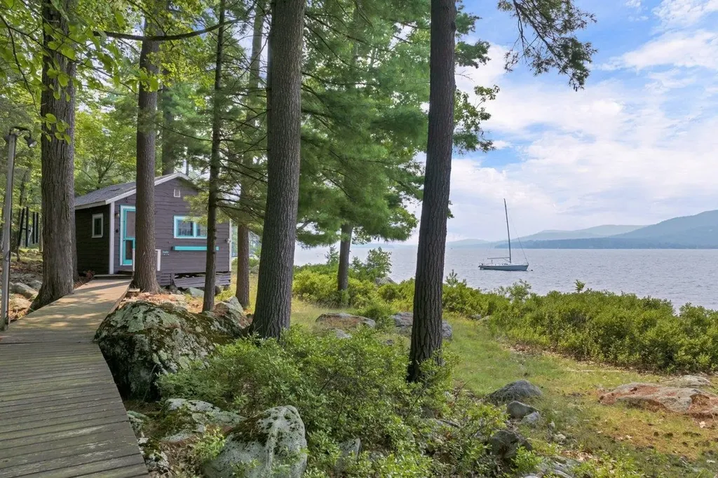59 Welch Island Gilford NH 03249