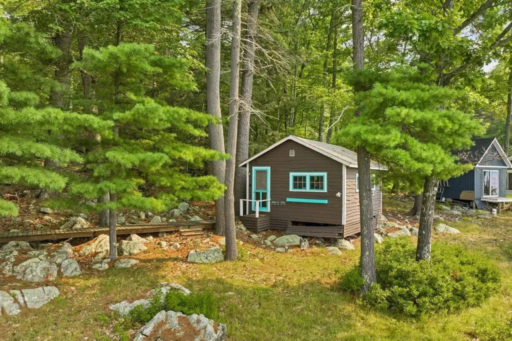 59 Welch Island Gilford NH 03249