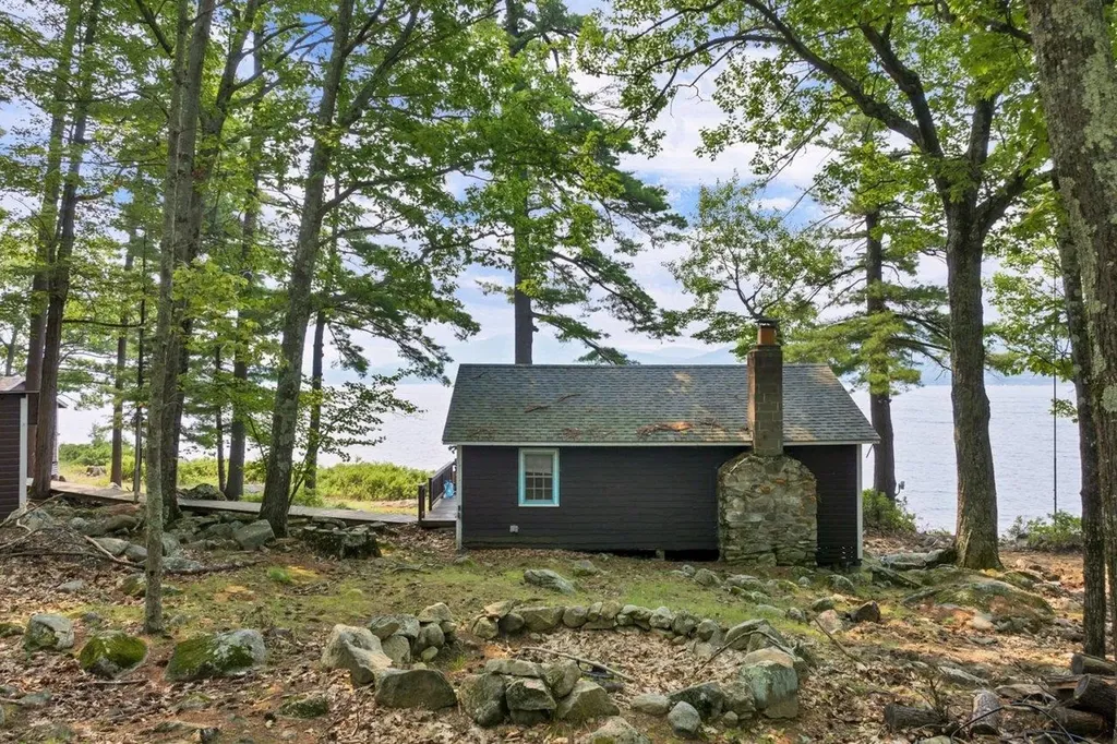 59 Welch Island Gilford NH 03249