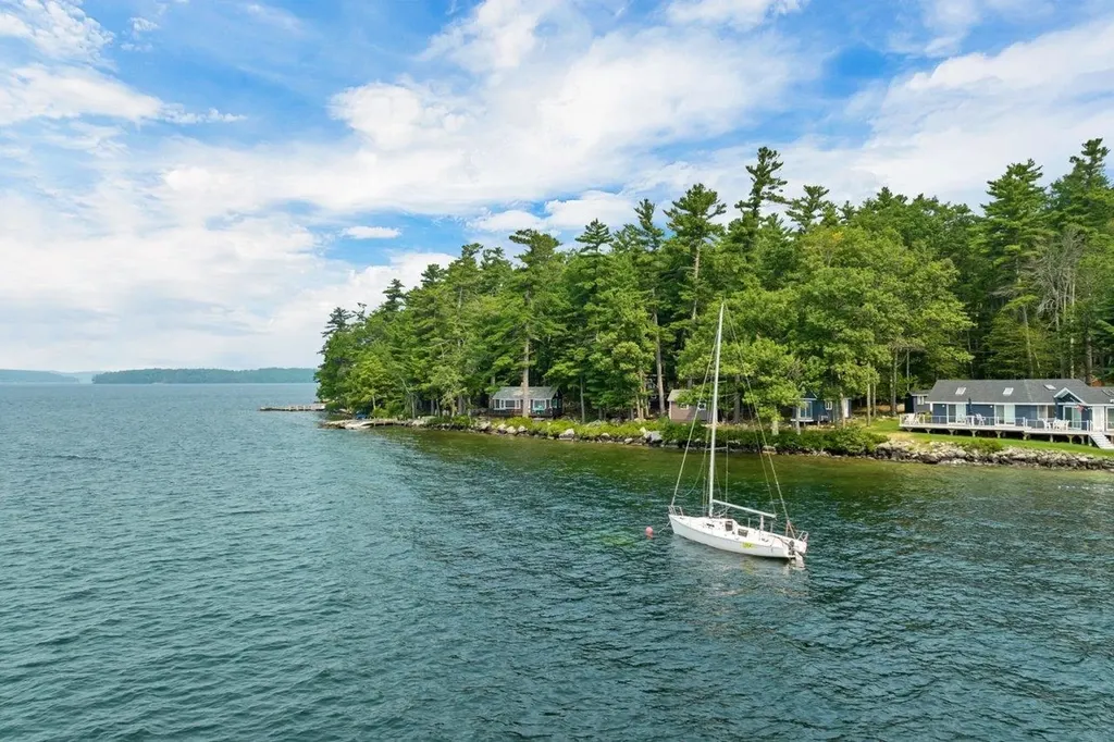 59 Welch Island Gilford NH 03249