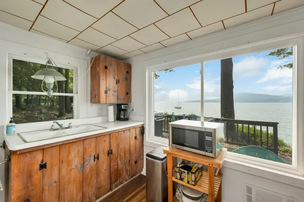 59 Welch Island Gilford NH 03249