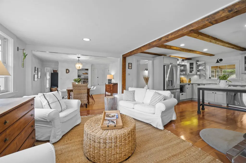 64 Kingston Road Exeter NH 03833