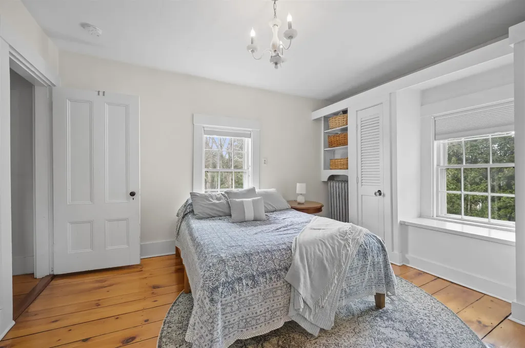 64 Kingston Road Exeter NH 03833