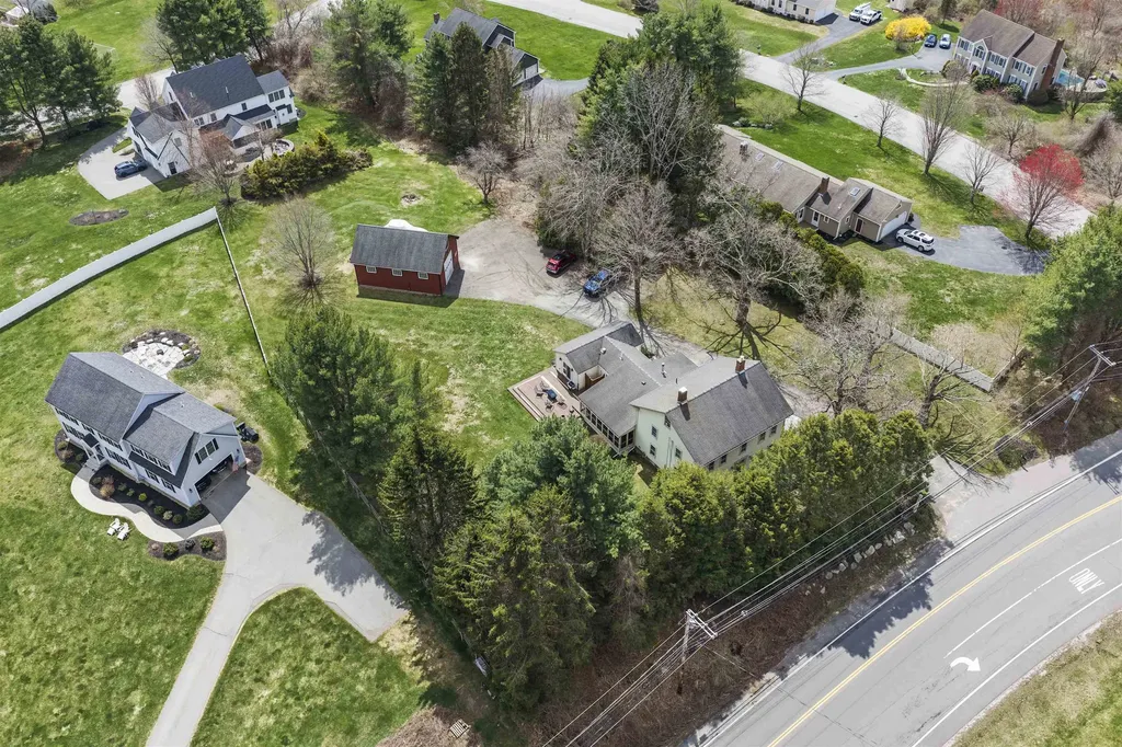 64 Kingston Road Exeter NH 03833