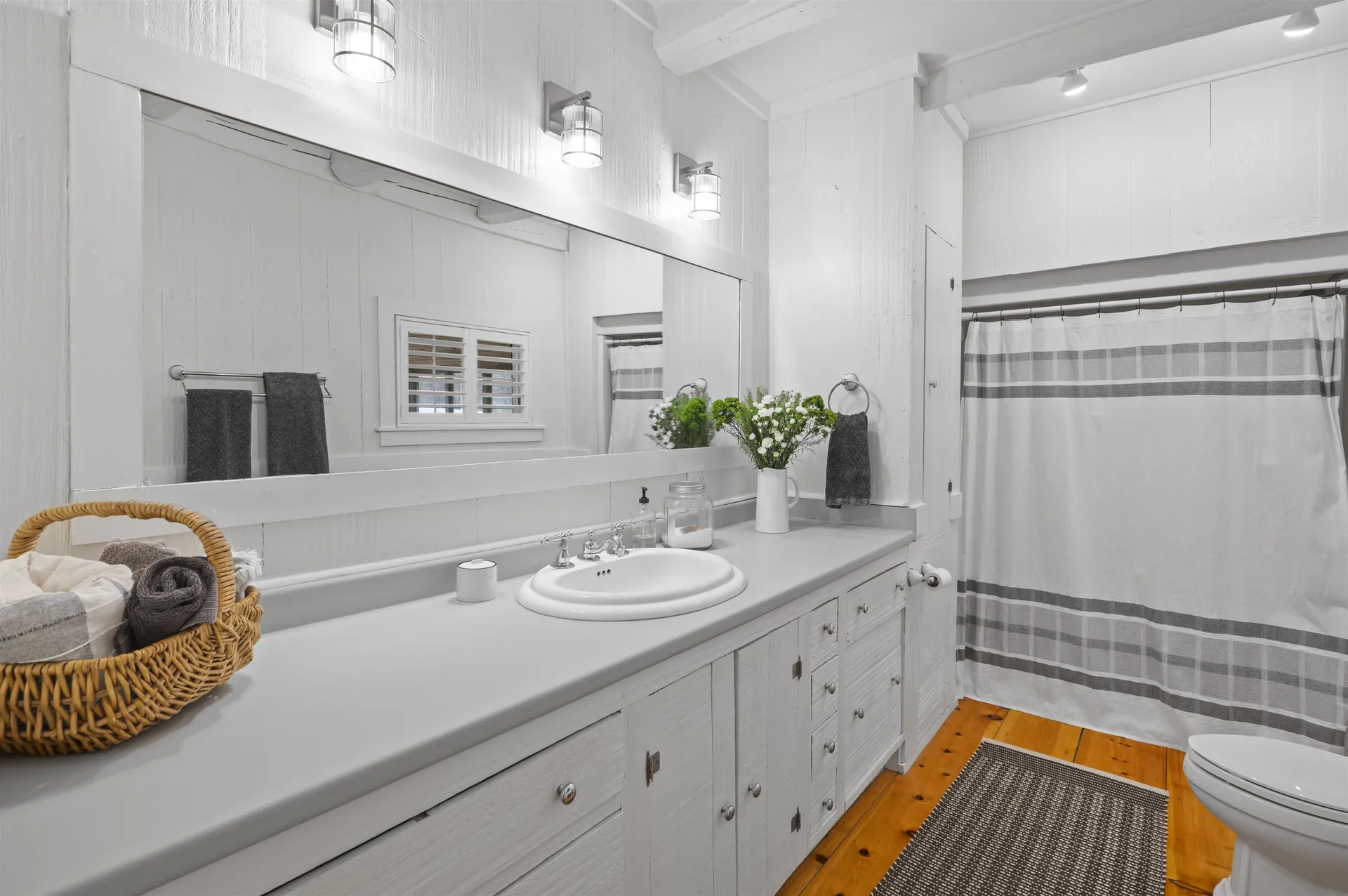 64 Kingston Road Exeter NH 03833
