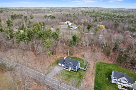 303 Derry Road Chester NH 03036