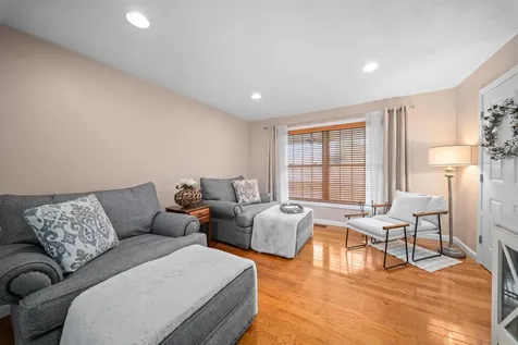 10 Balsam Lane Sandown NH 03873