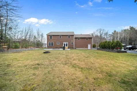 10 Balsam Lane Sandown NH 03873