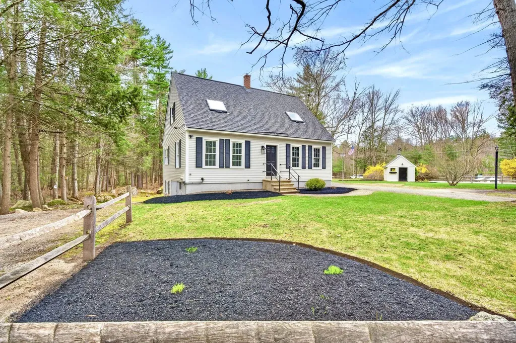 131 Colburn Road Milford NH 03055