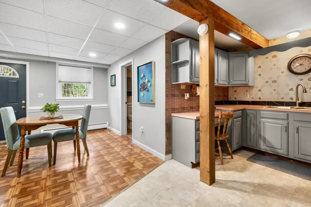 131 Colburn Road Milford NH 03055