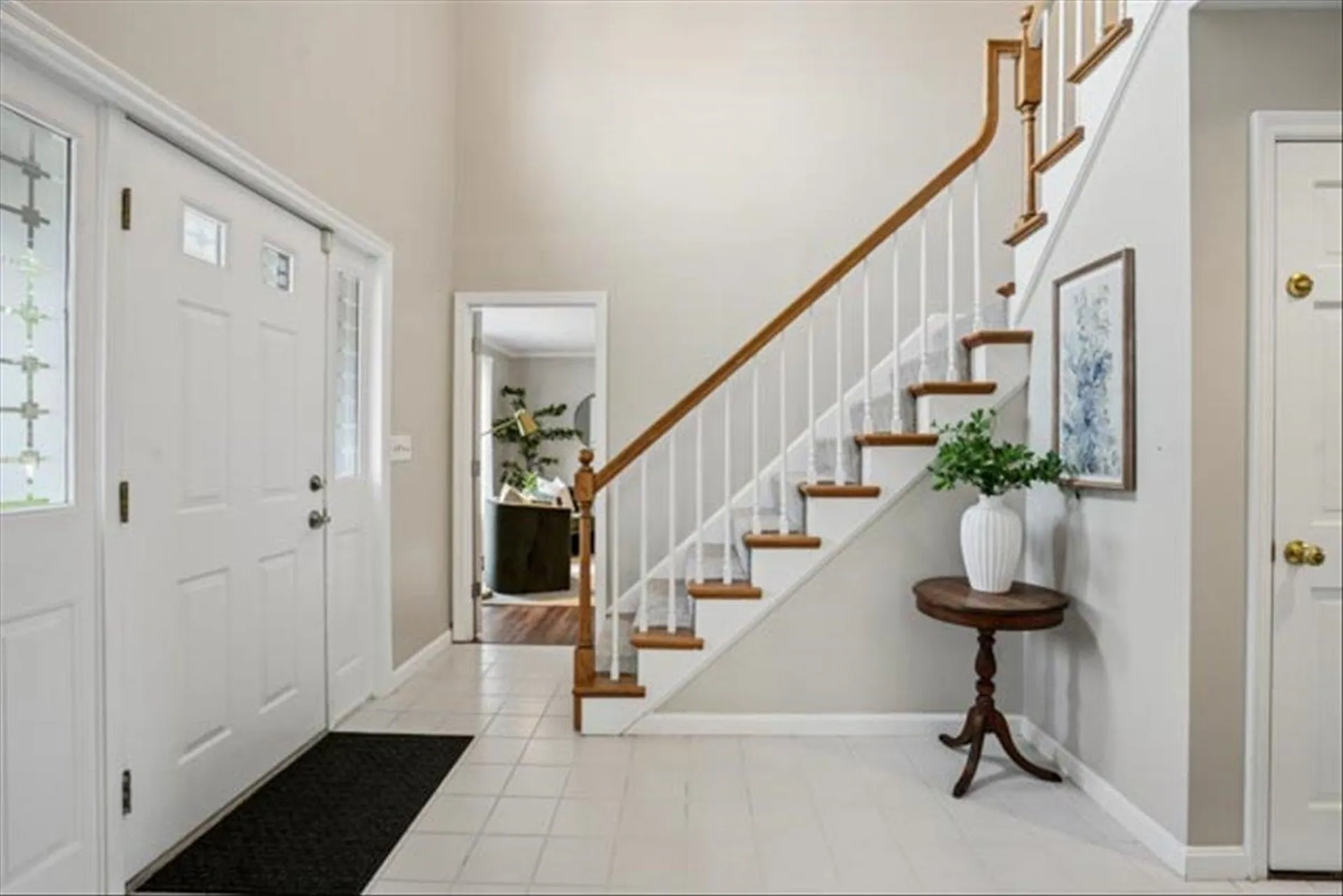 137 Peele Road Nashua NH 03062