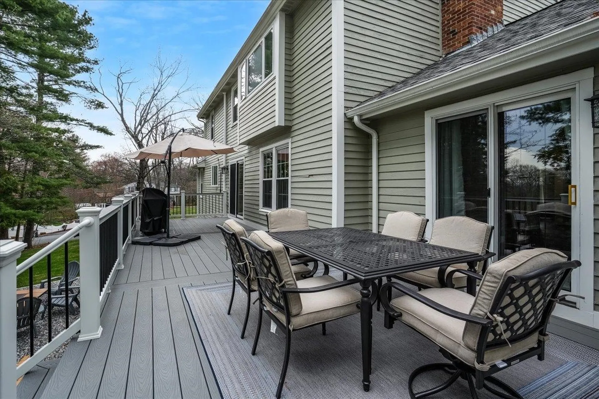 137 Peele Road Nashua NH 03062