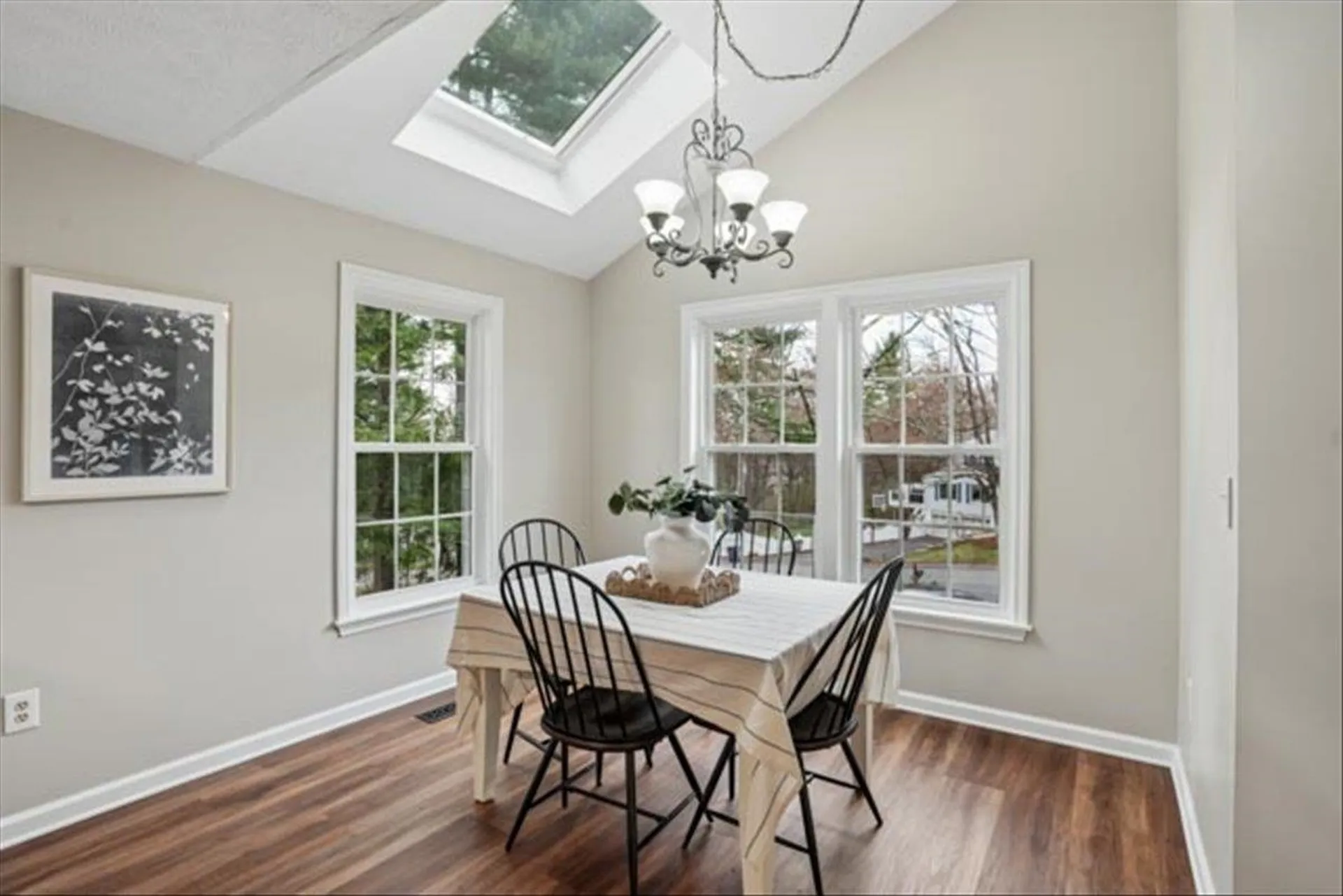 137 Peele Road Nashua NH 03062