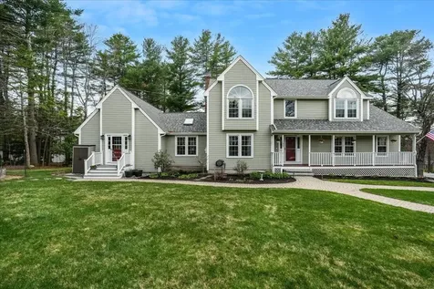137 Peele Road Nashua NH 03062