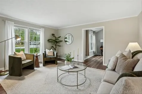 137 Peele Road Nashua NH 03062