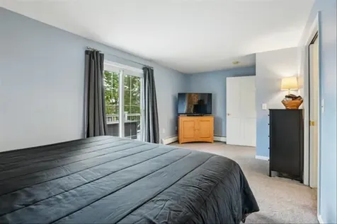 137 Peele Road Nashua NH 03062
