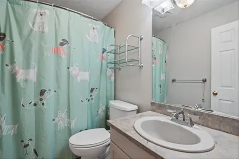 137 Peele Road Nashua NH 03062