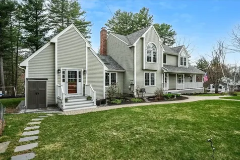 137 Peele Road Nashua NH 03062