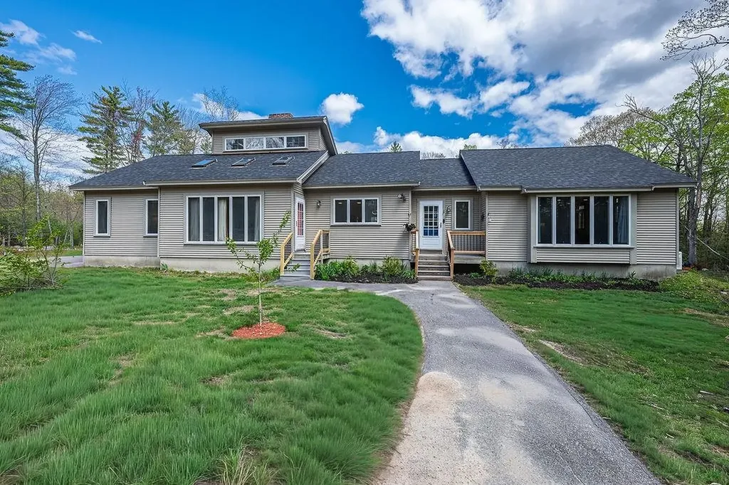 314 Wentworth Road Brookfield NH 03872