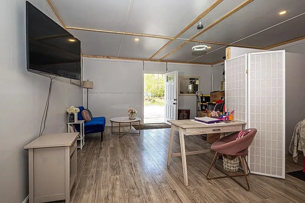 314 Wentworth Road Brookfield NH 03872