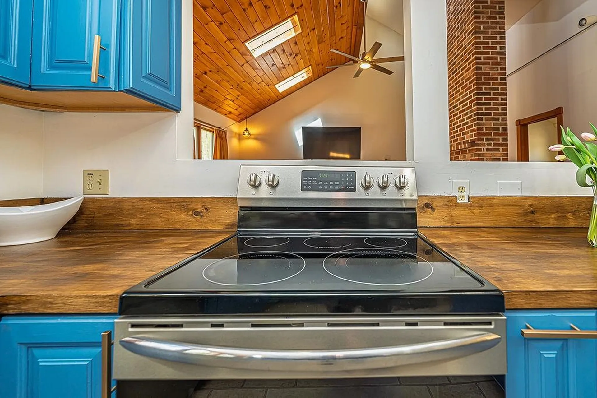 314 Wentworth Road Brookfield NH 03872