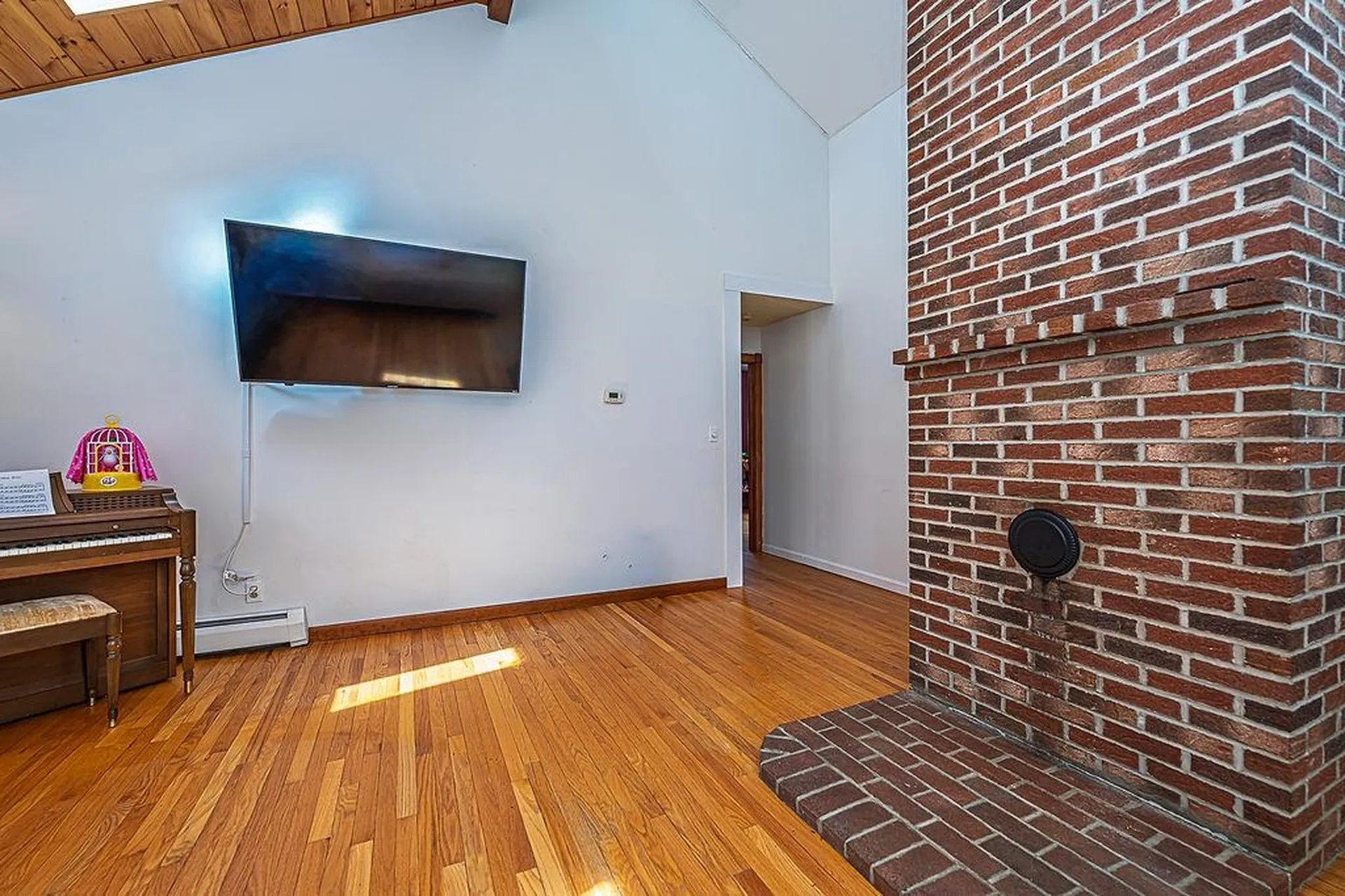 314 Wentworth Road Brookfield NH 03872