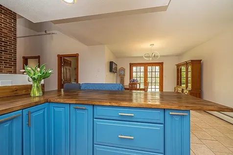 314 Wentworth Road Brookfield NH 03872