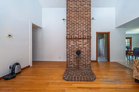 314 Wentworth Road Brookfield NH 03872