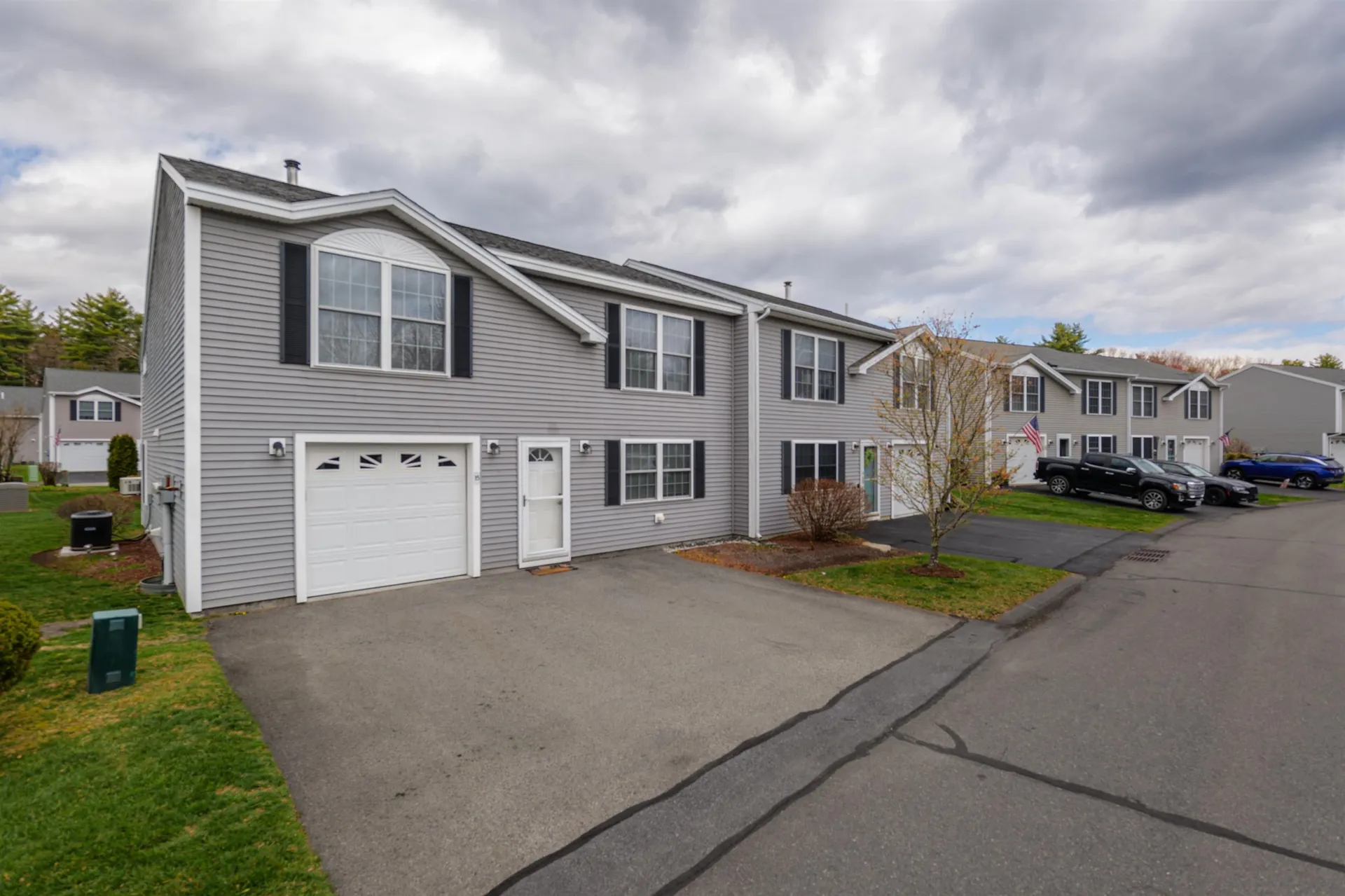 15 Red Sox Lane Raymond NH 03077
