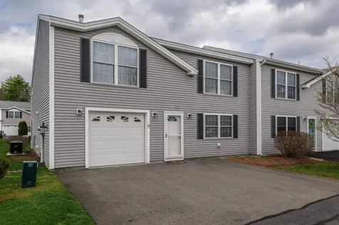 15 Red Sox Lane Raymond NH 03077