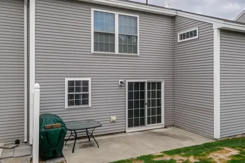 15 Red Sox Lane Raymond NH 03077