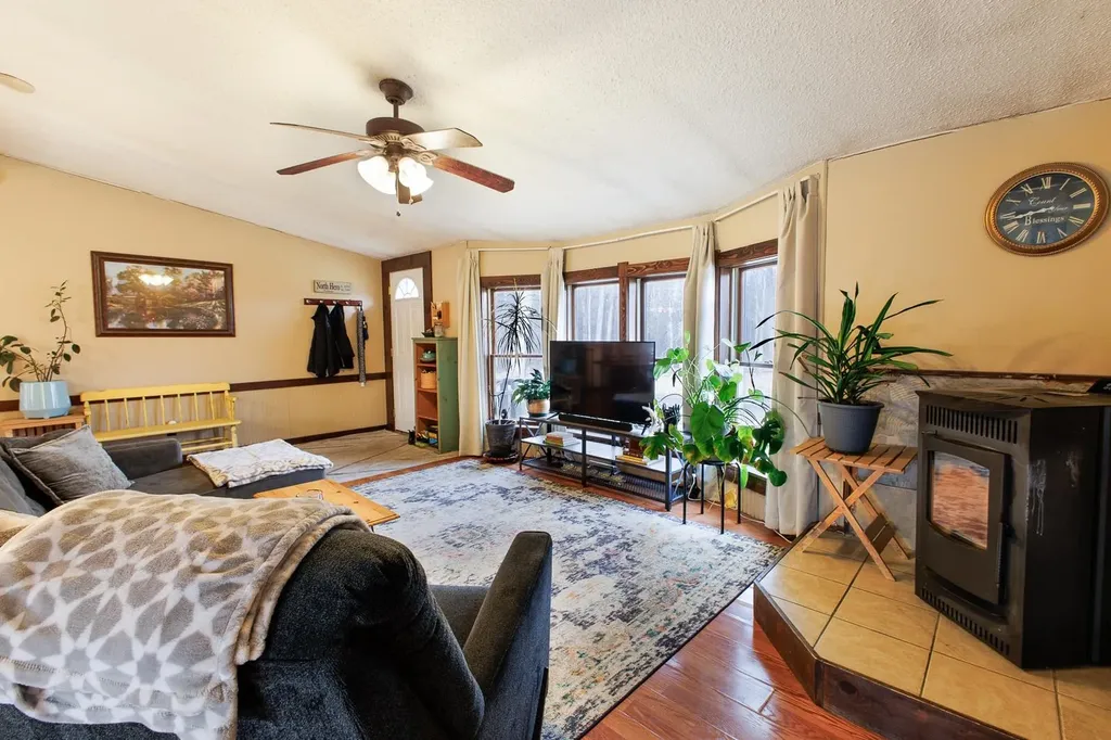 287 Canal Lane North Hero VT 05474